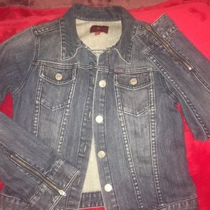 😳😳😳😳😳😳😳😳😳😳😳 A MUST HAVE!!